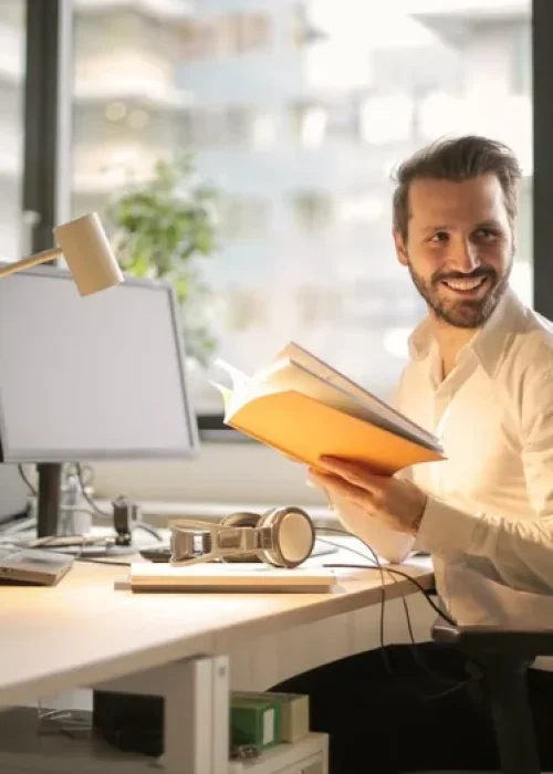 LE COMPARATIF ET LE SUPERLATIF